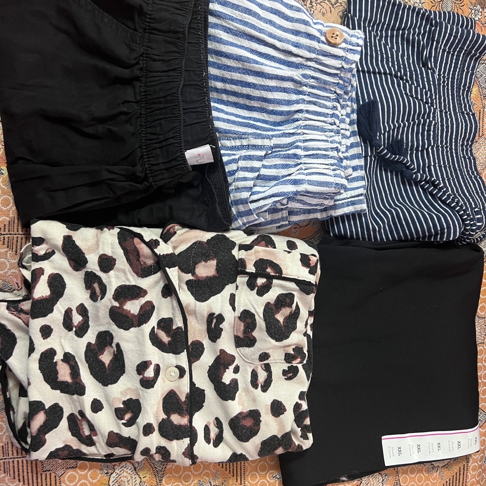 Kids Leopard Print and Solid Pull-On Bottoms - Black & Cream